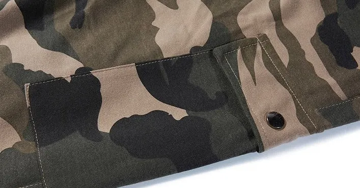 Camouflage Heated Cargo Pants With Portable Charger - Multi-Pocket Outdoor Trousers for Hunting, Fishing