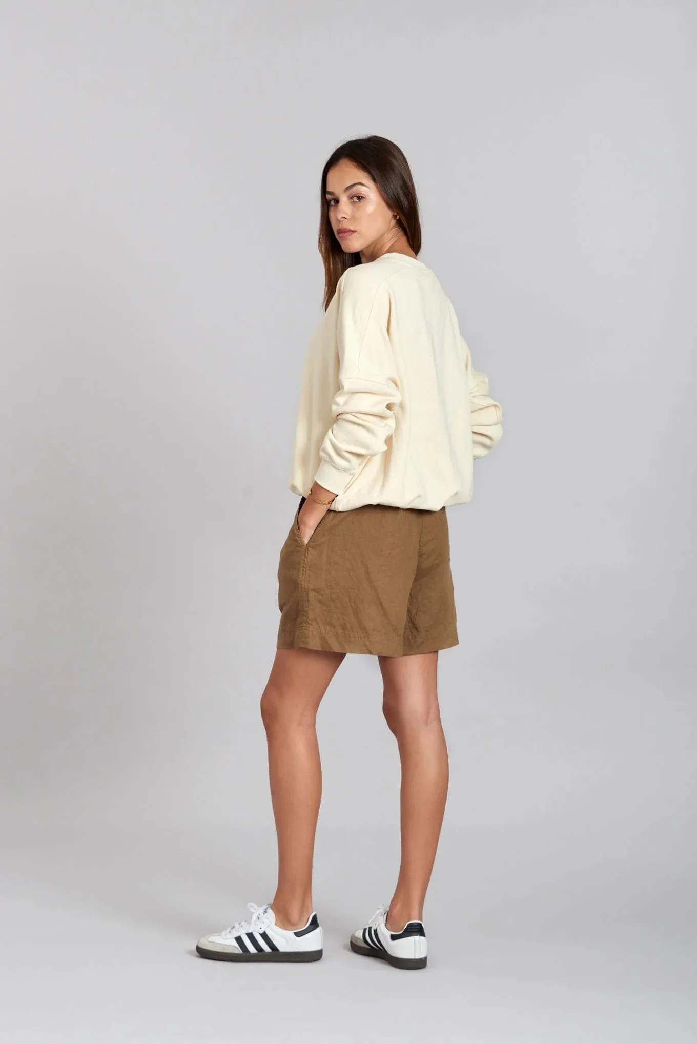 Emmie Women's Linen Shorts | Khaki