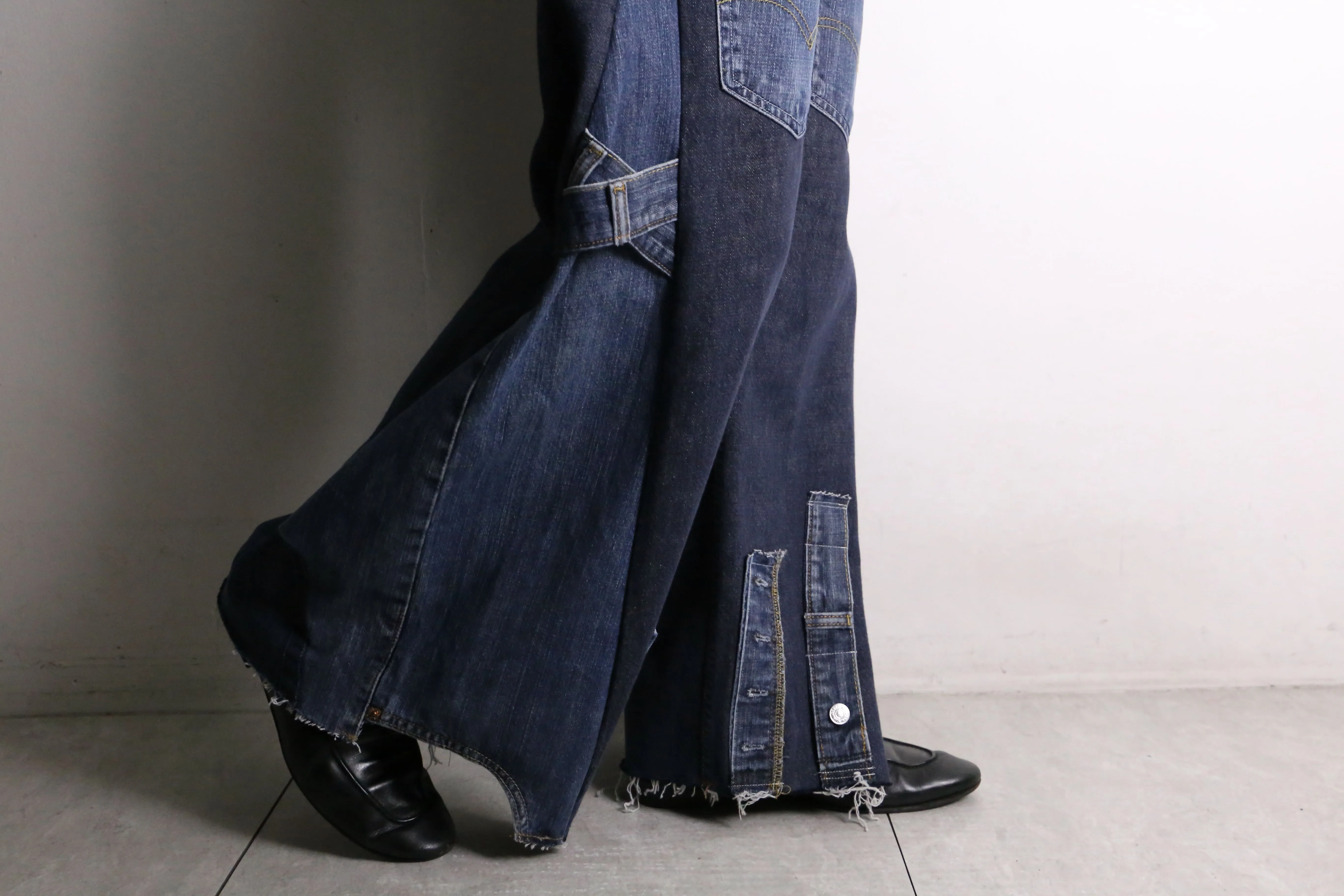 remake "再構築" baggy flair denim pants