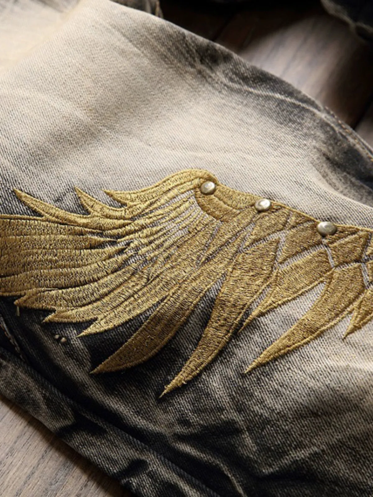 Retro Embroidered Wings Distressed Nostalgic Jeans