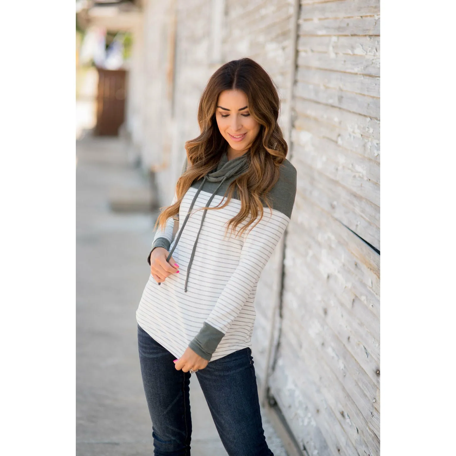 Solid Shoulder Striped Cowl Neck Sweatshirt