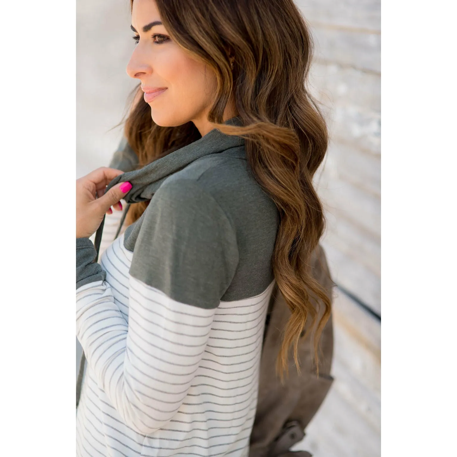 Solid Shoulder Striped Cowl Neck Sweatshirt