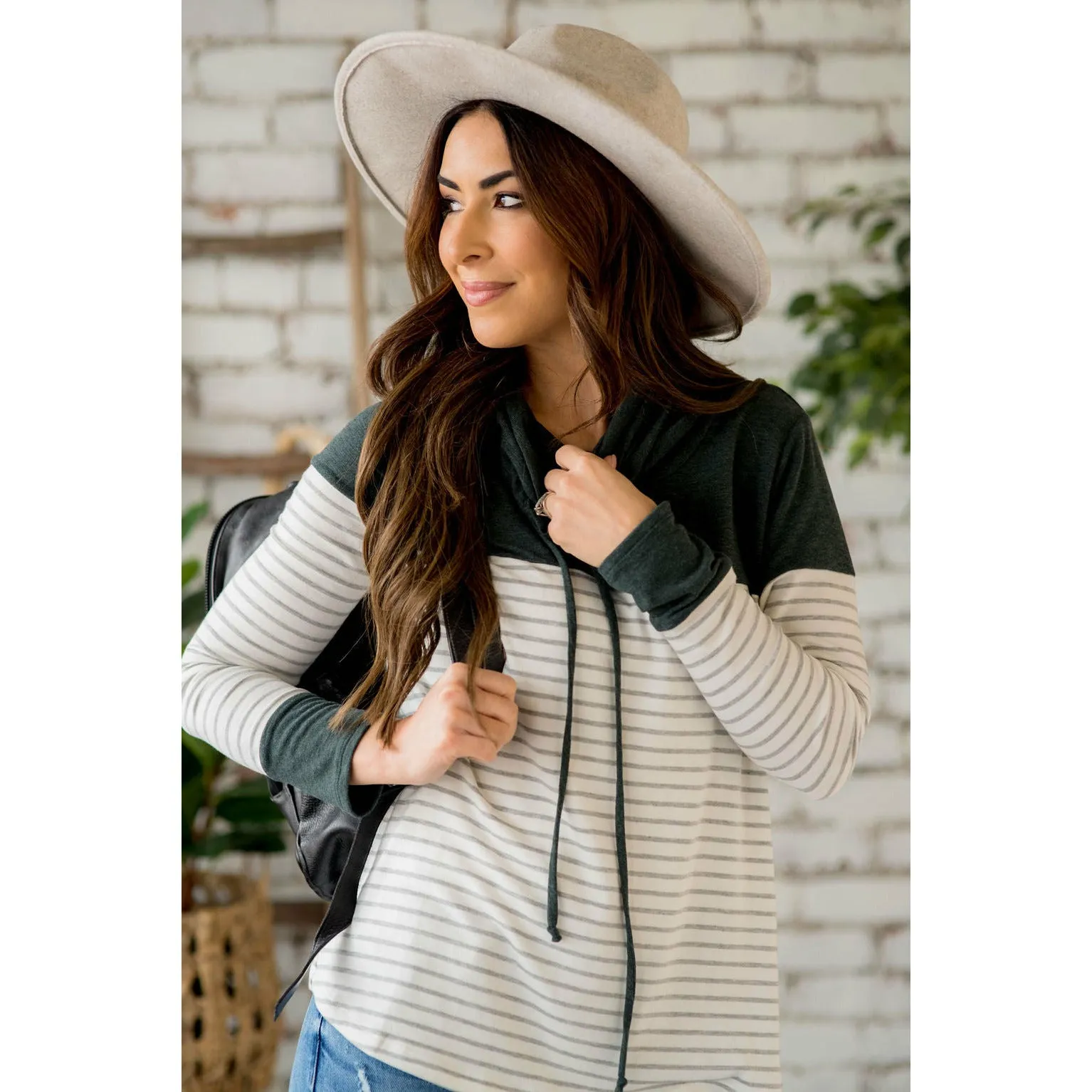 Solid Shoulder Striped Cowl Neck Sweatshirt