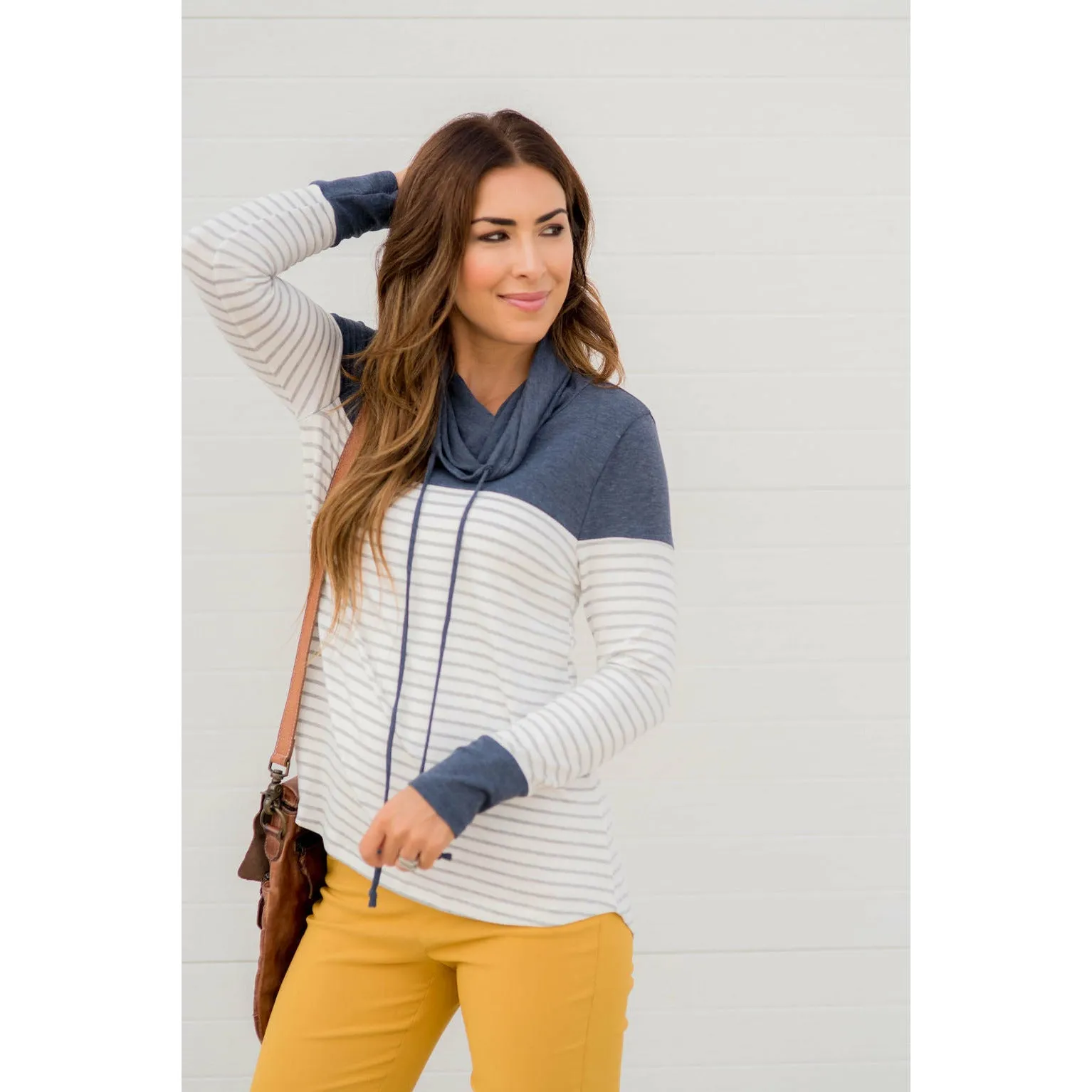 Solid Shoulder Striped Cowl Neck Sweatshirt