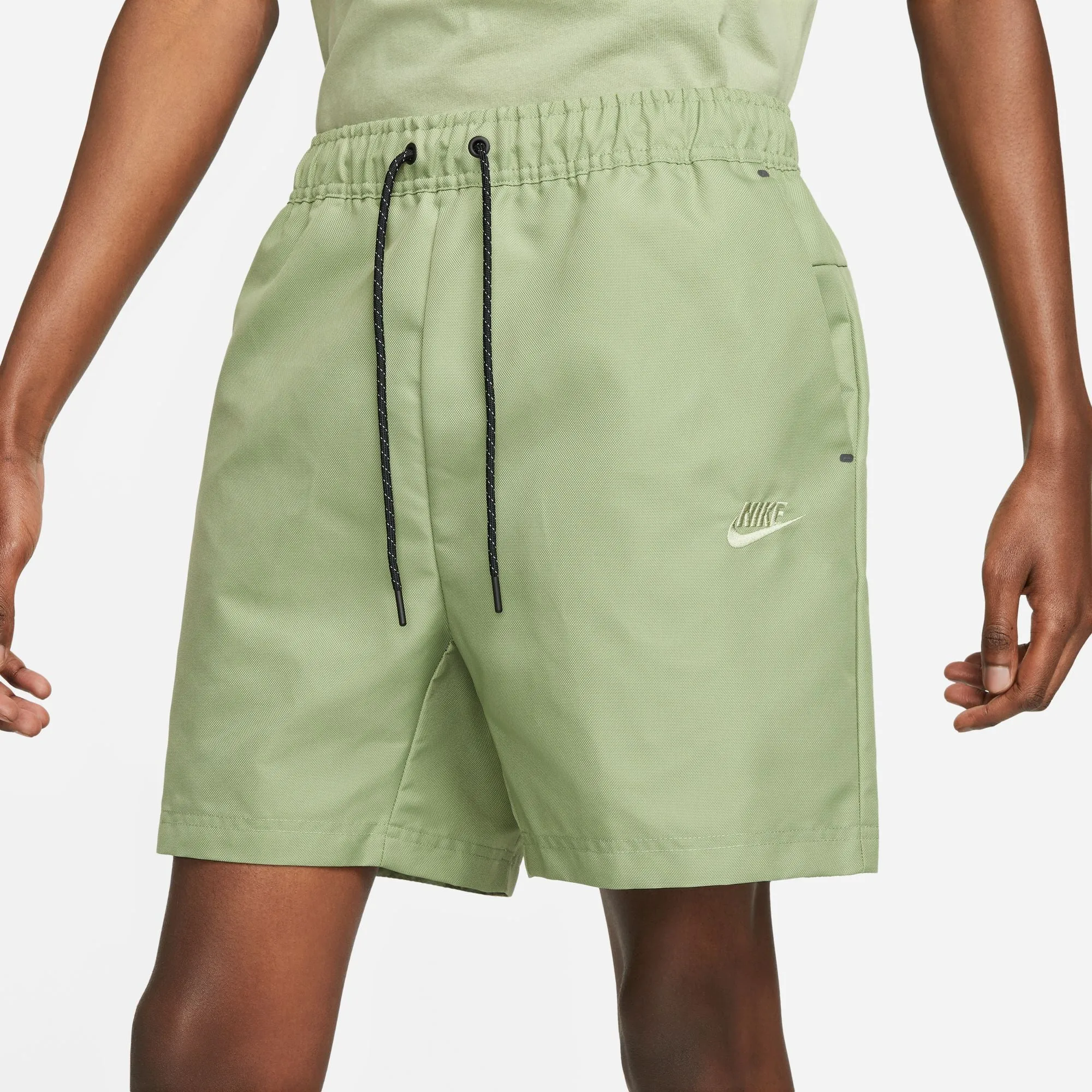 TECH UTILITY SHORTS "OIL GREEN"