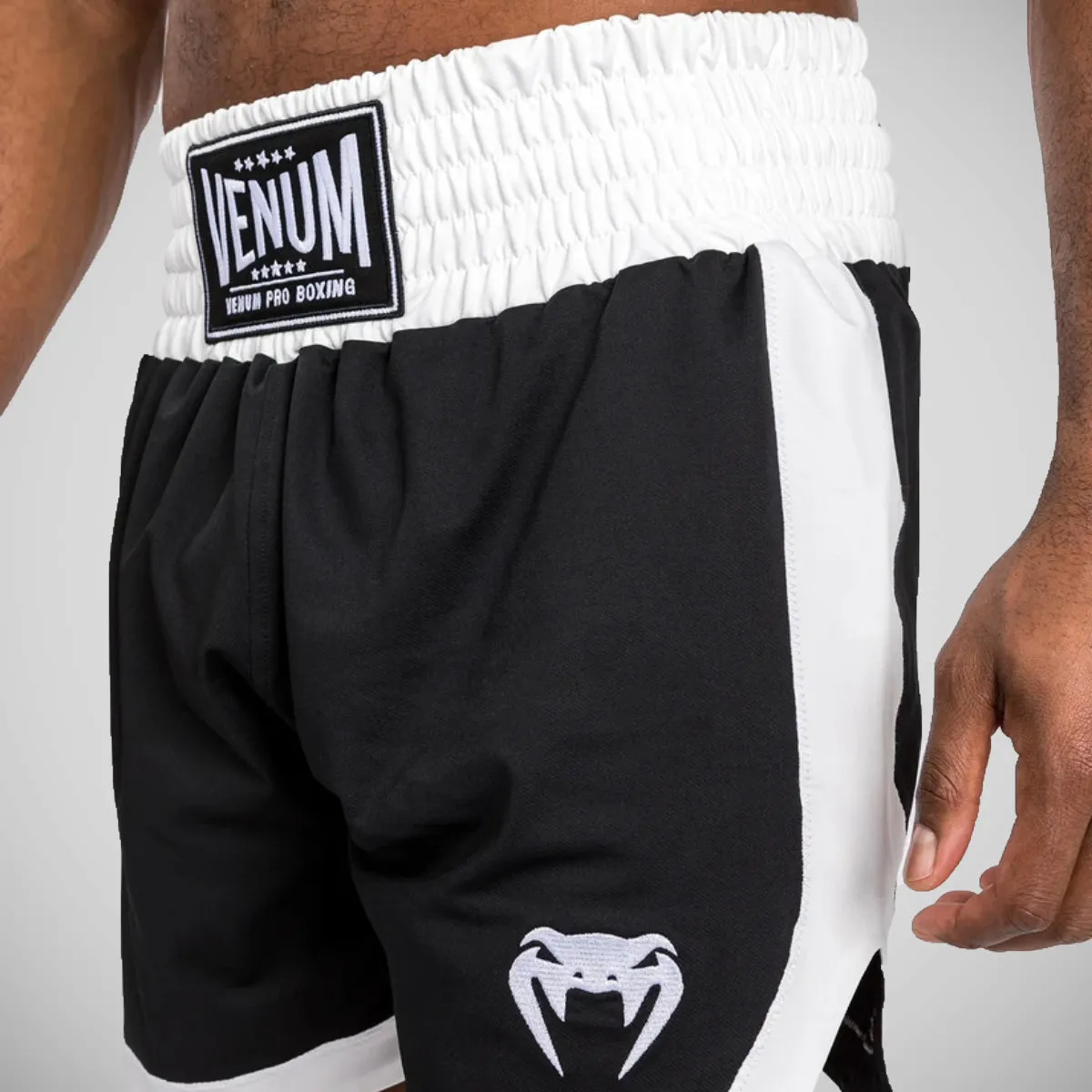 Venum Classic Boxing Shorts White/Black