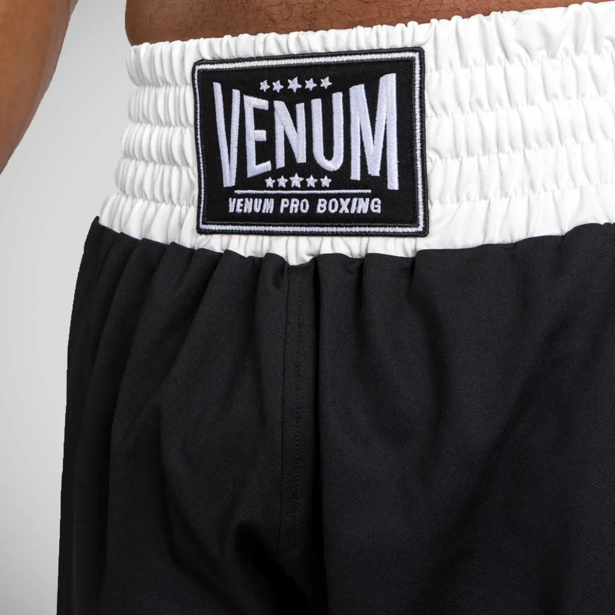 Venum Classic Boxing Shorts White/Black